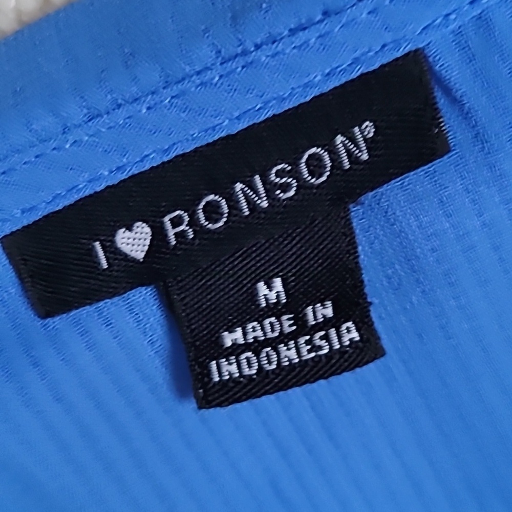 I ❤️ Heart Ronson Sleevless Ruffle V-Neck Blouse, Size M - Picture 11 of 13